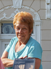 Profile image for Vanda Rudge